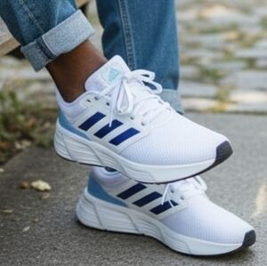 NIB Adidas Galaxy 6 Men's Running Shoes Size 10 White Blue Three Stripes
